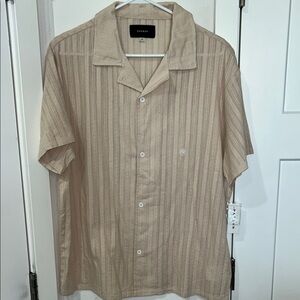 PacSun Pointelle  Men’s  Tan Casual Button Down Shirt. Summer vacation cruise.